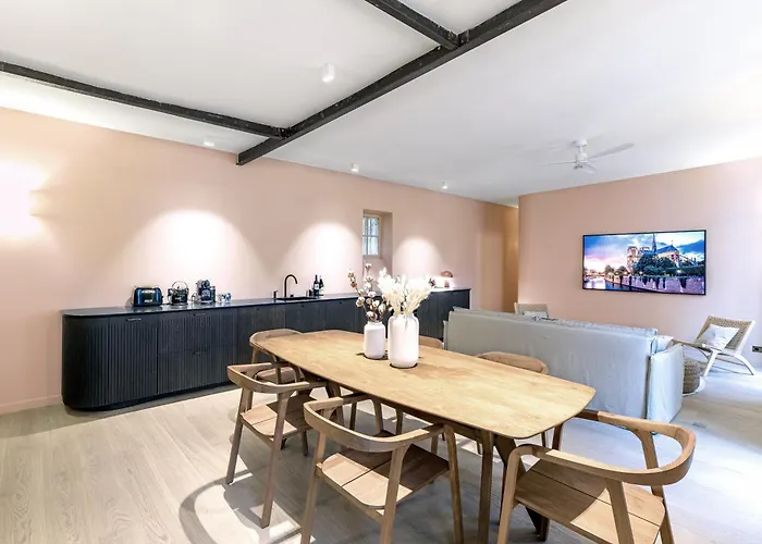Marais - 4 Pieces De 115 M2 - Grand Salon Convivial